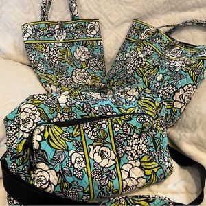 Vera Bradley 3 piece bag set